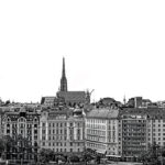 Panorama der Wiener Innenstadt von oben mit Stephansdom